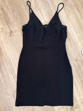 Classic Black Spaghetti-Strap Sheath Dress